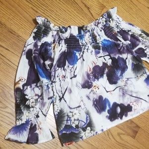 Akira open shoulders Crop Top